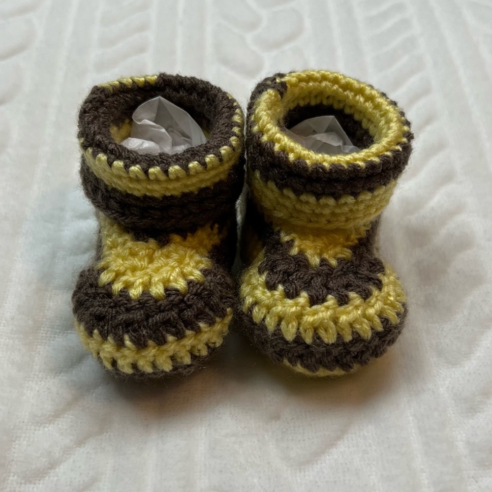 💗  *NEW* Handmade‎ Crochet Baby Booties/Shoes/Slippers